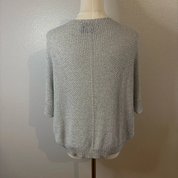 Brand Bazar Metallic Shimmer Knit Top Silver Holiday Sweater Sz M Made in Italy - Picture 4 of 11